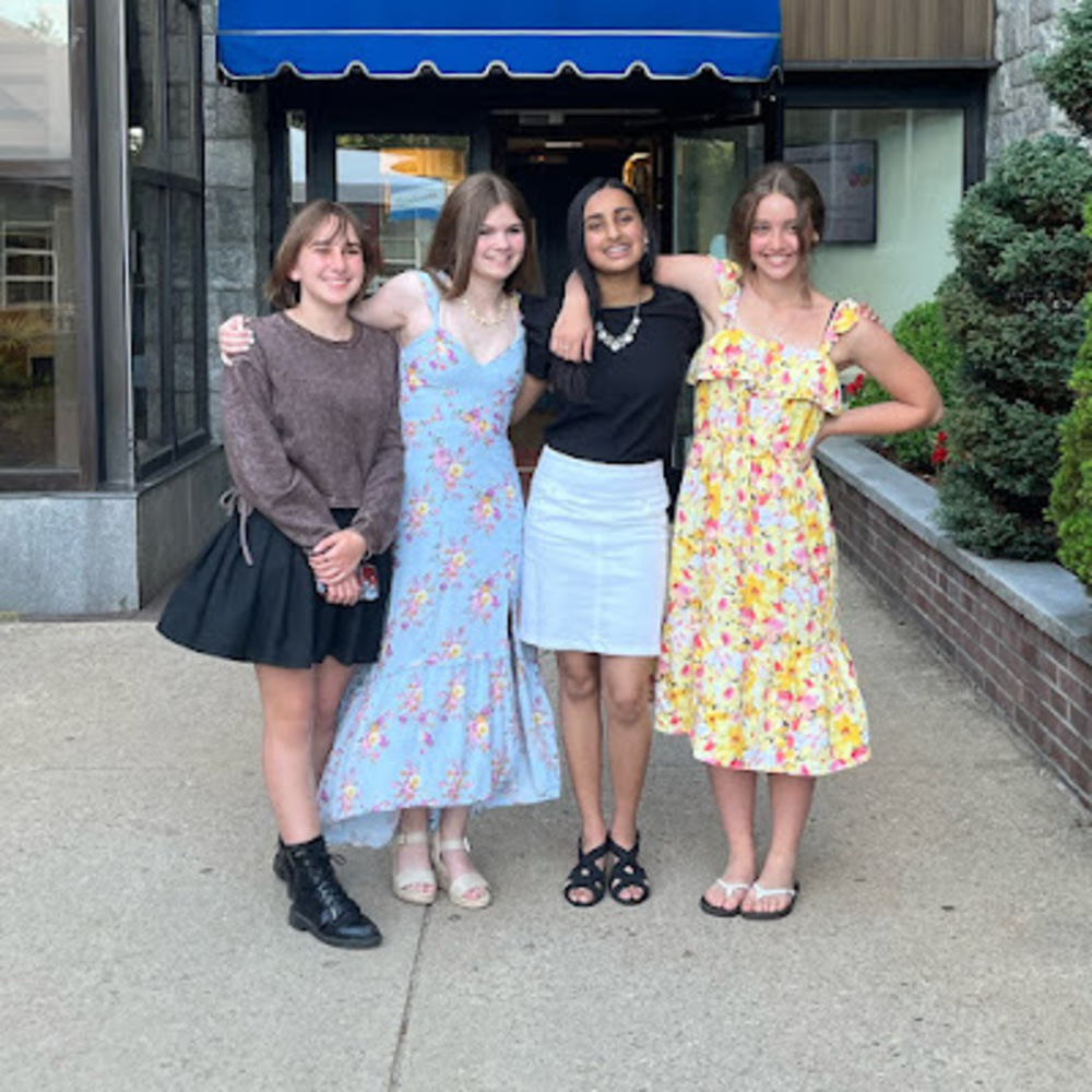 Meet your Posher, Caroline